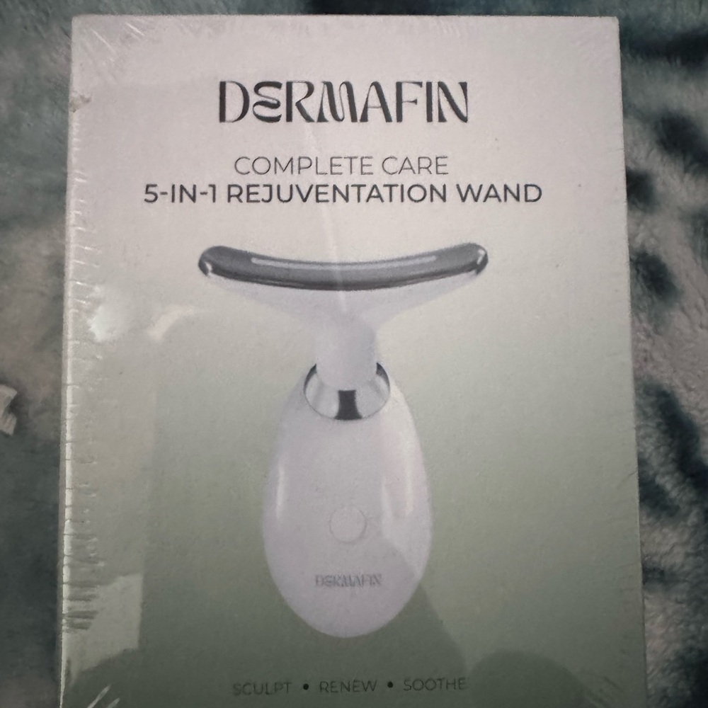Silver Rejuvenation Wand